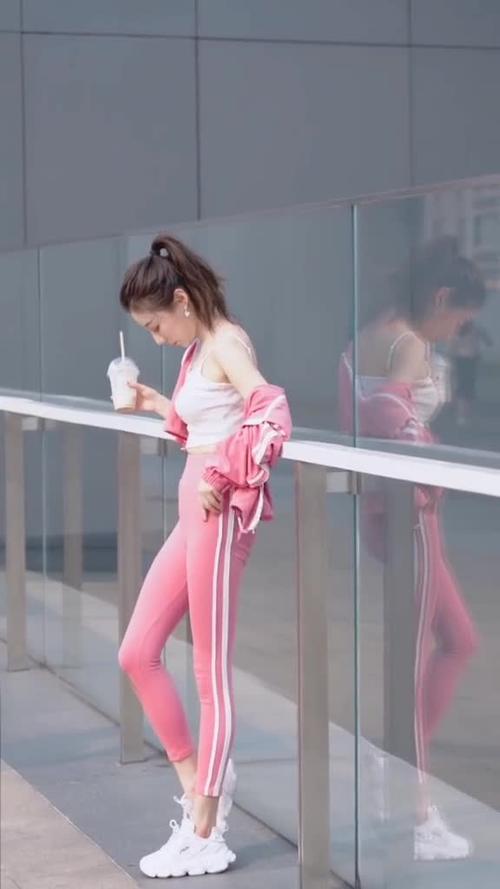 发朋友圈喝茶的软文怎么配
